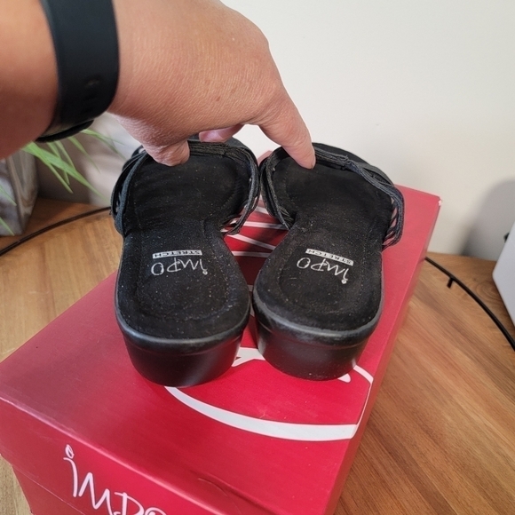 Impo Gracious Black Strappy stretch slip on sandals Size 7 - Picture 13 of 16